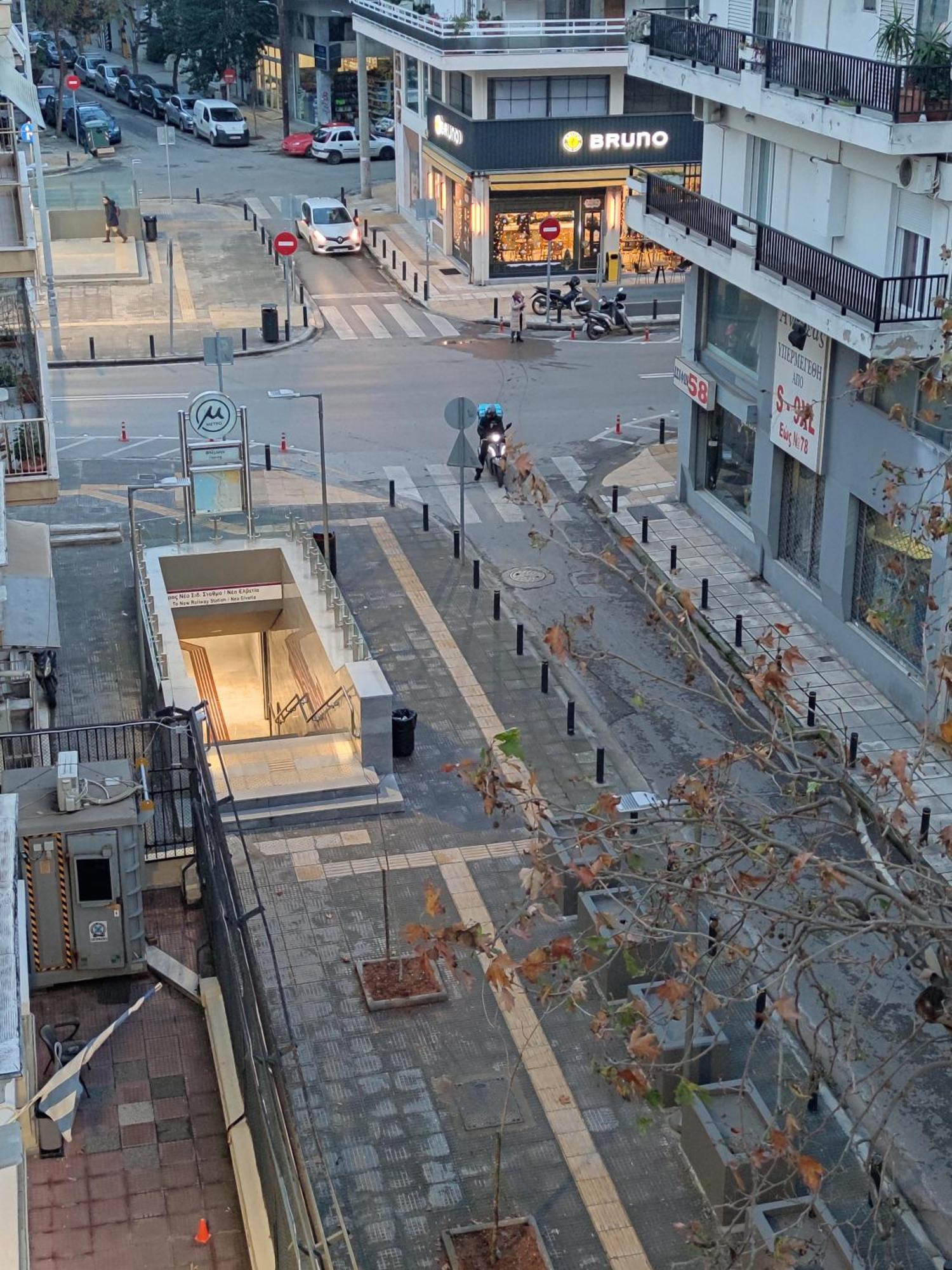 Cozy City Center Apartment Thessaloniki Exterior photo