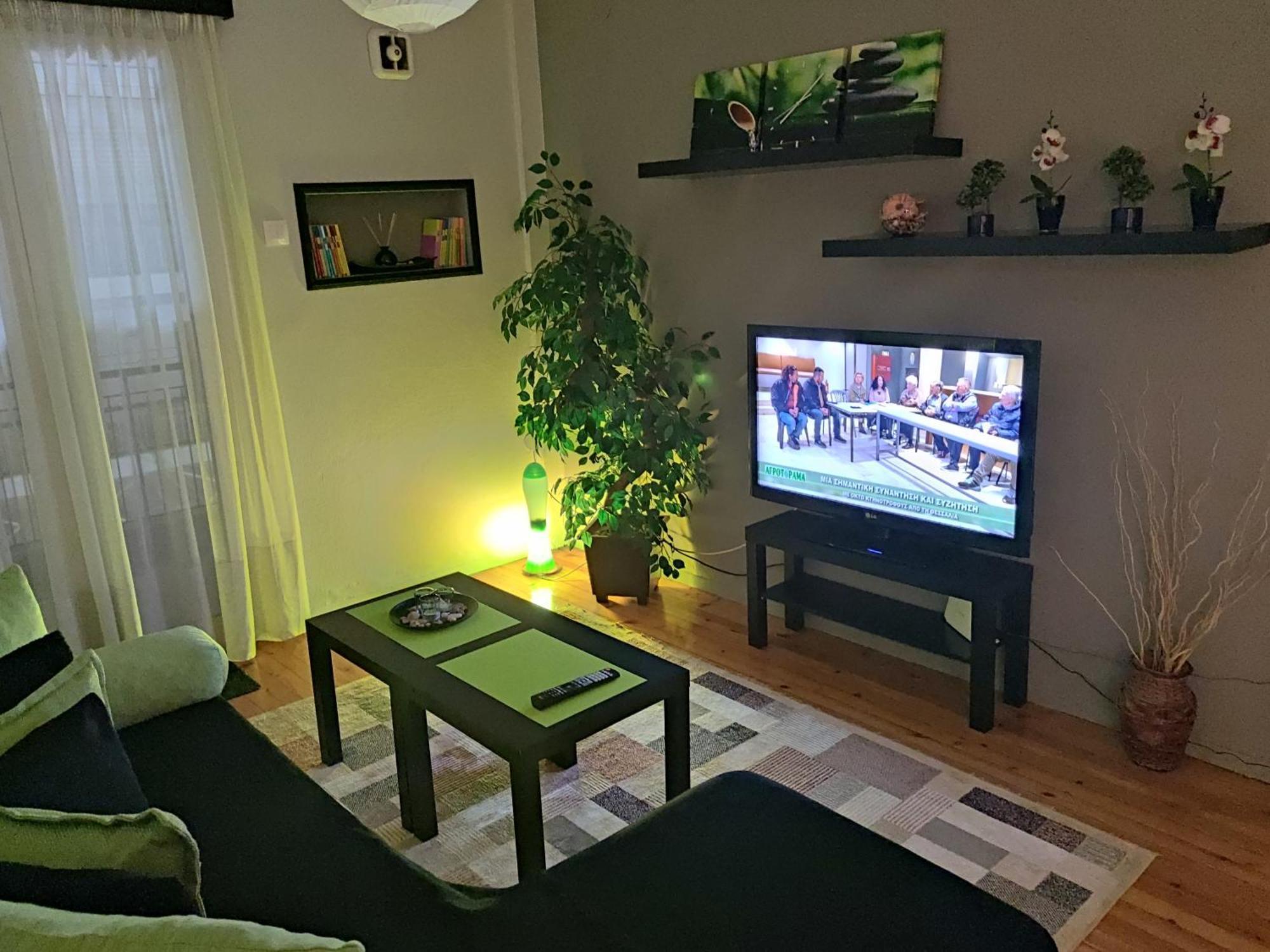 Cozy City Center Apartment Thessaloniki Exterior photo